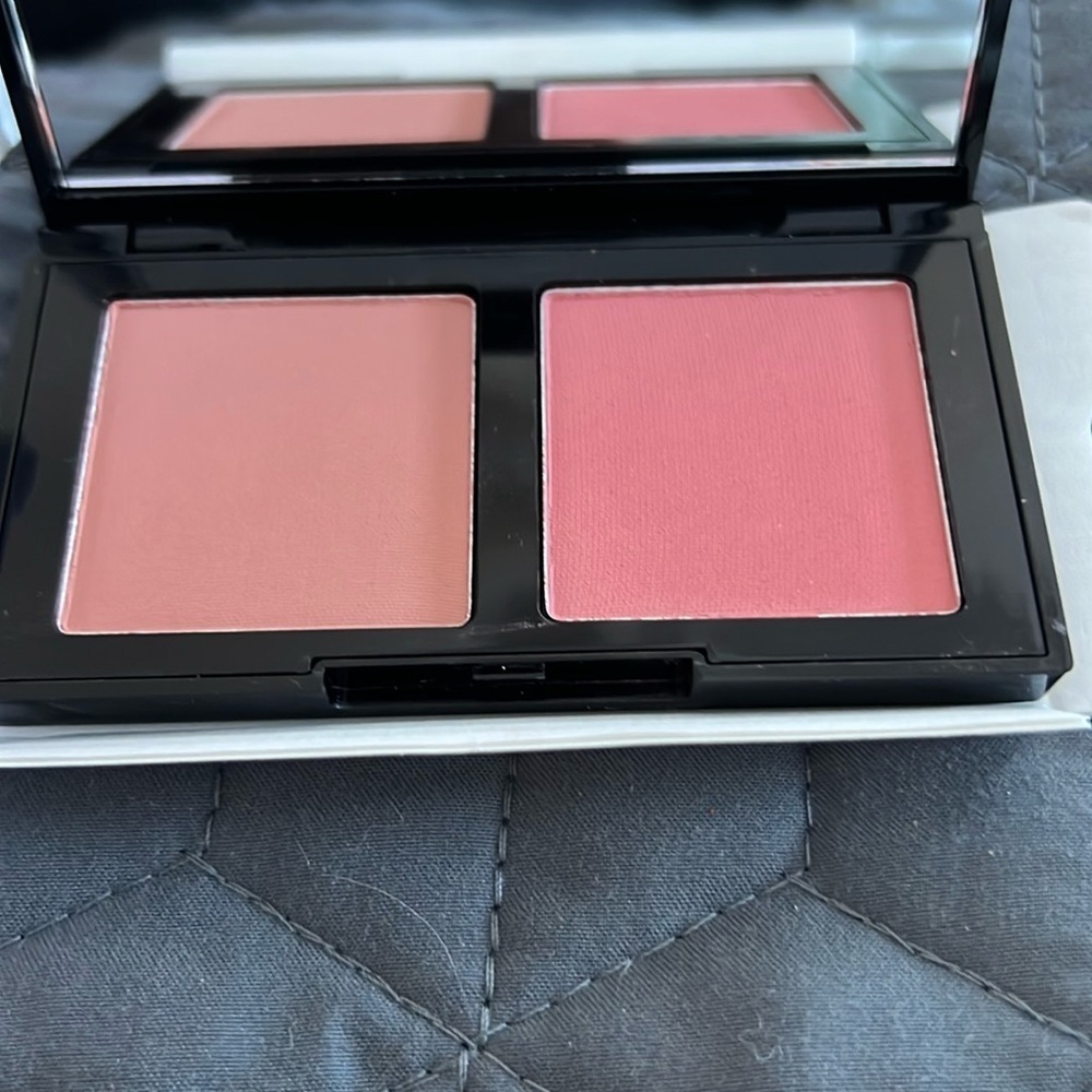 Laura Geller Blooming Rose Blush Hi-Def Duo Blush Palette NEW - Picture 4 of 6